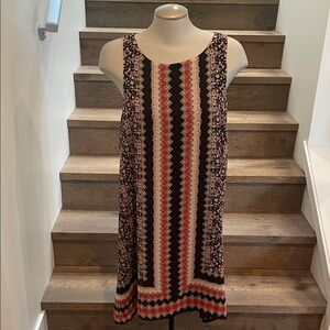 Max Studio Sleeveless Printed Shift Dress in Black, Red, Cream
